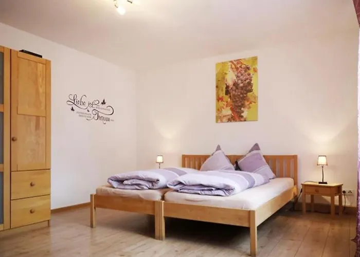 Lejlighed Gaestezimmer Weingut Roesch *