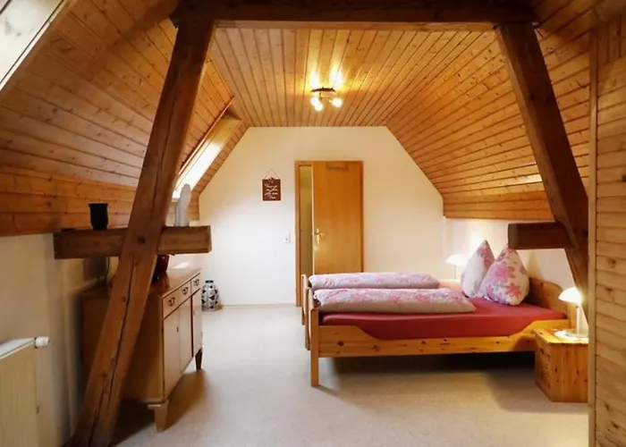 Gaestezimmer Weingut Roesch